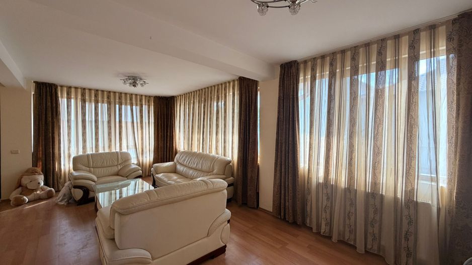 Apartament 3 camere spatios - Voluntari - 113 mp - Poză 2