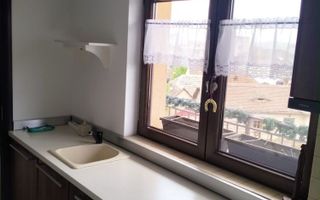 Apartament 3 camere de închiriat | Sibiu, Central | 74 mp - Poză 7