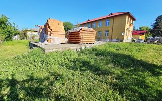 Teren de vânzare în Lapoș – 1000 mp cu beci - Poză 13