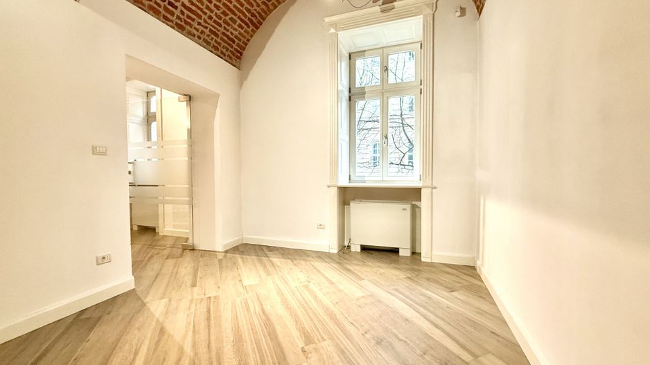 Biroul tău din inima Timișoarei – 35 mp de oportunitate - Poză 4