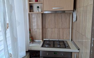 Apartament cu 3 camere - 70mp - Zona Aradului - Poză 6