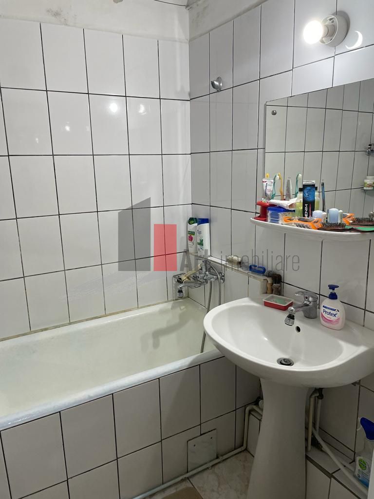 APARTAMAENT 3 CAMERE SEBASTIAN - Poză 6