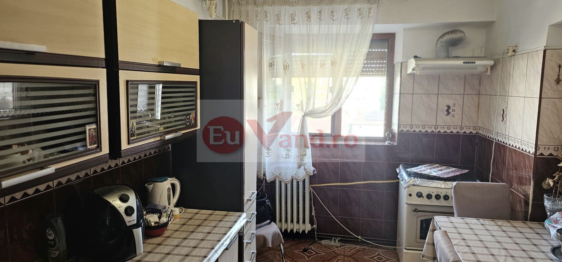 Apartament 2 camere de vanzare, IC Frimu, 57 mp, 2 balcoane, etaj 3/4 - Poză 4