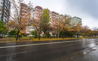 4 camere cu boiler, 13 Septembrie - Poză 21