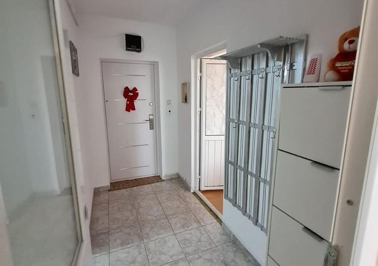 GARSONIERĂ DE VÂNZARE – SPAȚIOASĂ | DECOMANDATĂ - Poză 5