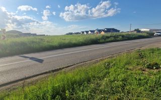 Teren intravilan 4000 mp în Vorovești, Miroslava – ideal investiție sau construcții case - Poză 7