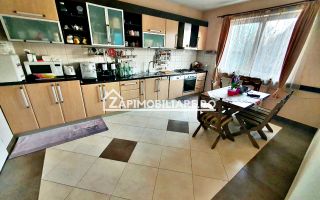 Casa 6 camere, 295 mp.utili, 1.000 mp teren, cartier Unirii - Poză 4