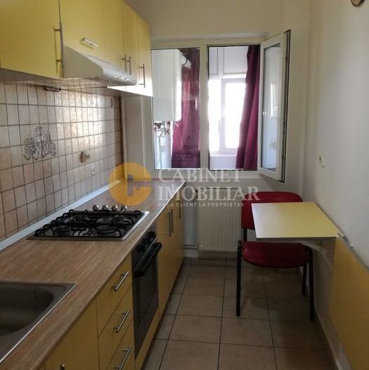 Hala Centrala - 2 camere DECOMANDAT - 55mp - etaj intermediar - complet mobilat - Poză 3