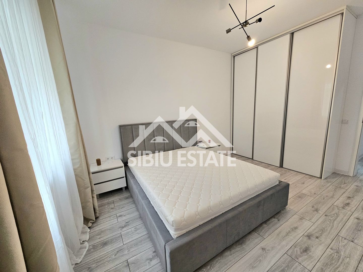 Studio 37 mp cu gradina,  zona Brana, Selimbar - Poză 5