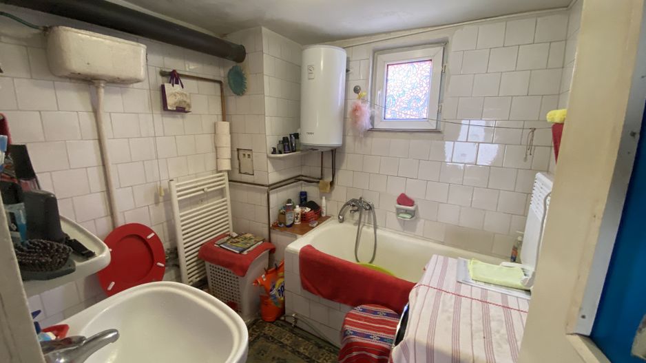 Oferta rezervata! Casă Individuală de Vânzare în Săcele - Poză 12