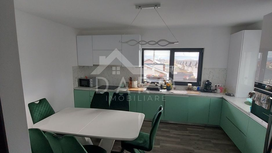 Casă de vânzare - Poză 3