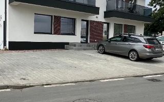 Spațiu comercial/de birouri Otopeni - Poză 1