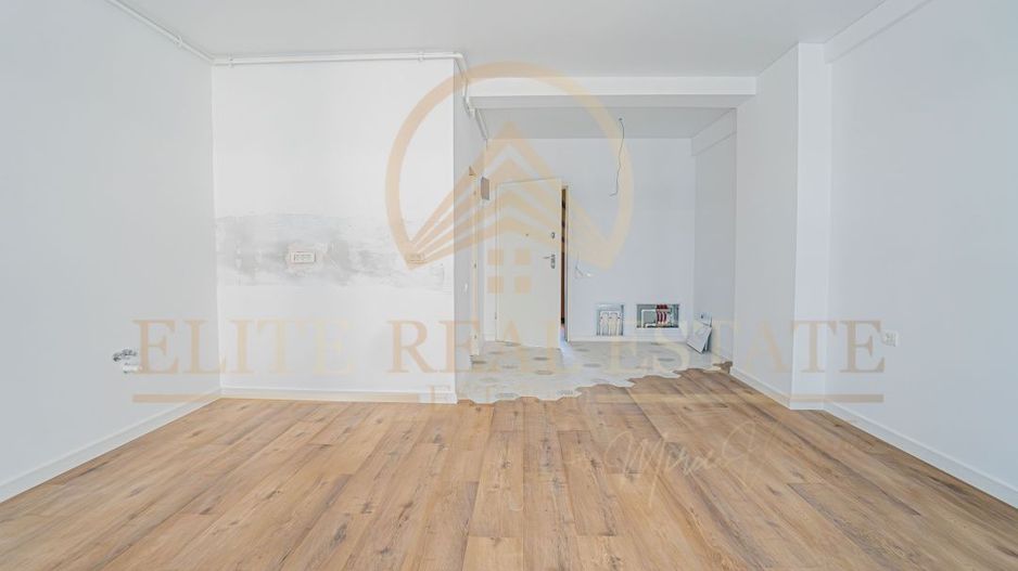 Mamaia Nord - Vânzare studio la cheie pe partea cu marea. - Poză 4