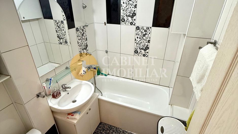 3 Camere Renovat - Etaj Intermediar - Podu Ros Primaverii - Poză 7