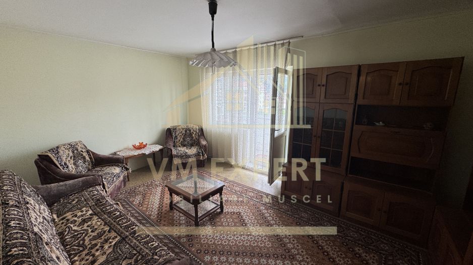 APARTAMENT 2 CAMERE 2 BALCOANE ETAJ 4 GRUI CAMPULUNG - Poză 2