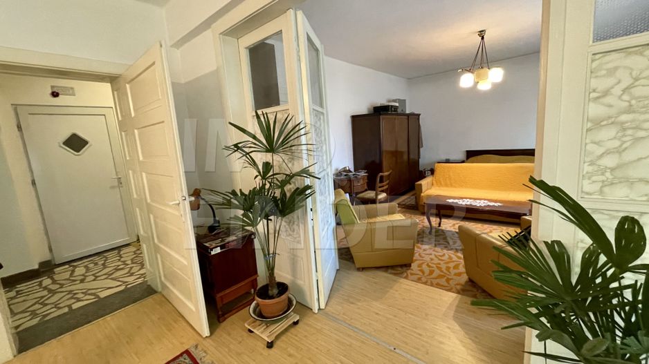 Apartament in vila, garaj, zona Grand Hotel Napoca - Poză 12