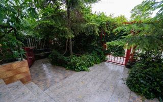 Casă modernă și cochetă cu grădină frumoasă în Techirghiol - Poză 7