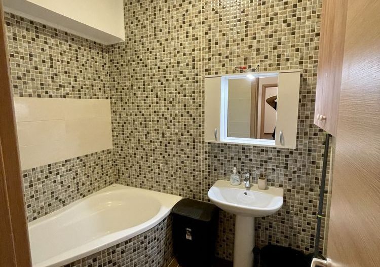 De închiriat apartament 2 camere Piața Sudului - Poză 6