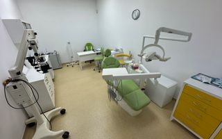 Apartament  4 camere în clădire istorica transformat în SAD - Poză 10