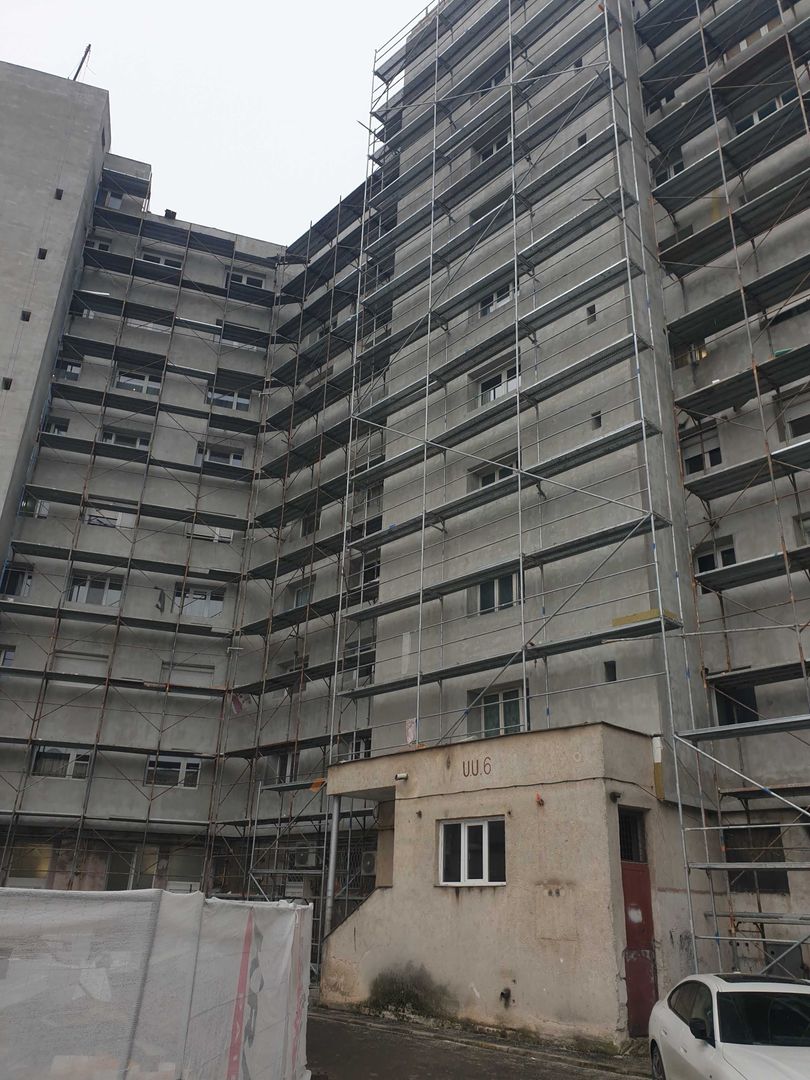 BRASADAS vinde ap cam etaj 6/8 Soarelui. - Poză 1