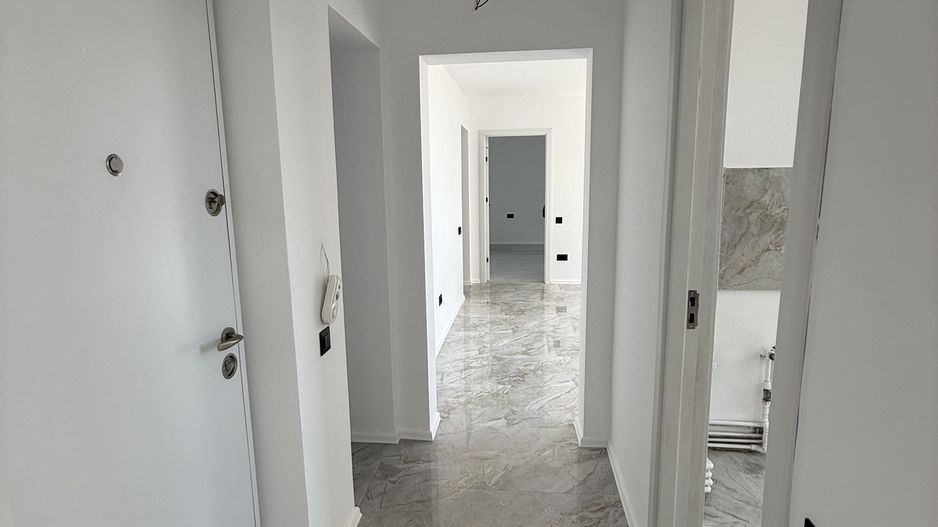 Apartament 3 camere renovat ca la carte zona OMV Campina - Poză 14