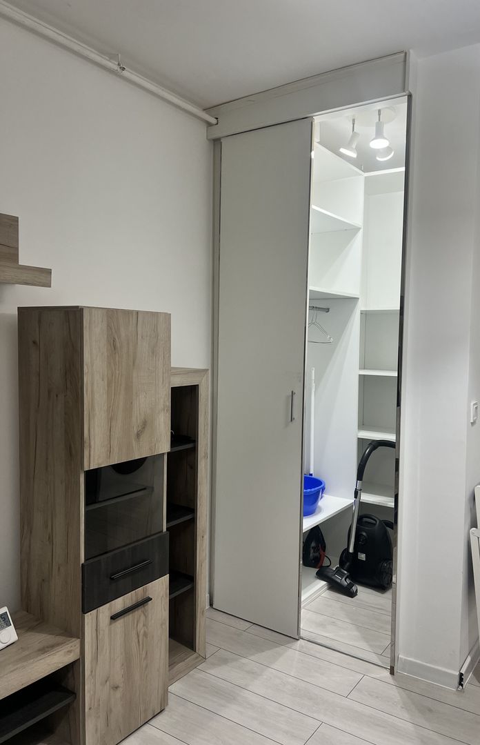 Garsonieră spațioasă de inchiriat , complet utilată, Bld. Timișoara - Poză 8