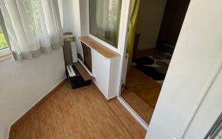 Nicolina- Eslanada - 3 Camere Decomandat Etaj 3 -Bloc 1991 - Poză 4