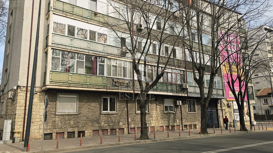 Garsonieră ultracentrală Constanța, etaj 1, mobilată - Poză 9