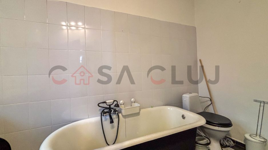 Studio langa Parcul Feroviarilor cu gradina proprie - Poză 7
