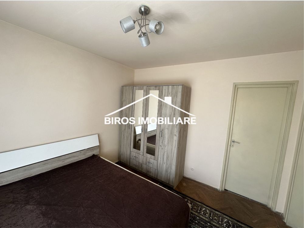 2 camere – Centru, zona Piața Centrală - Poză 1