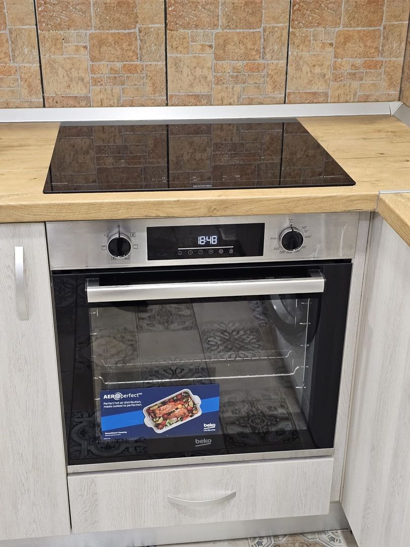 Apartament 2 dormitoare, Iuliu Maniu. 480 E/lună. Comision 0 - Poză 12