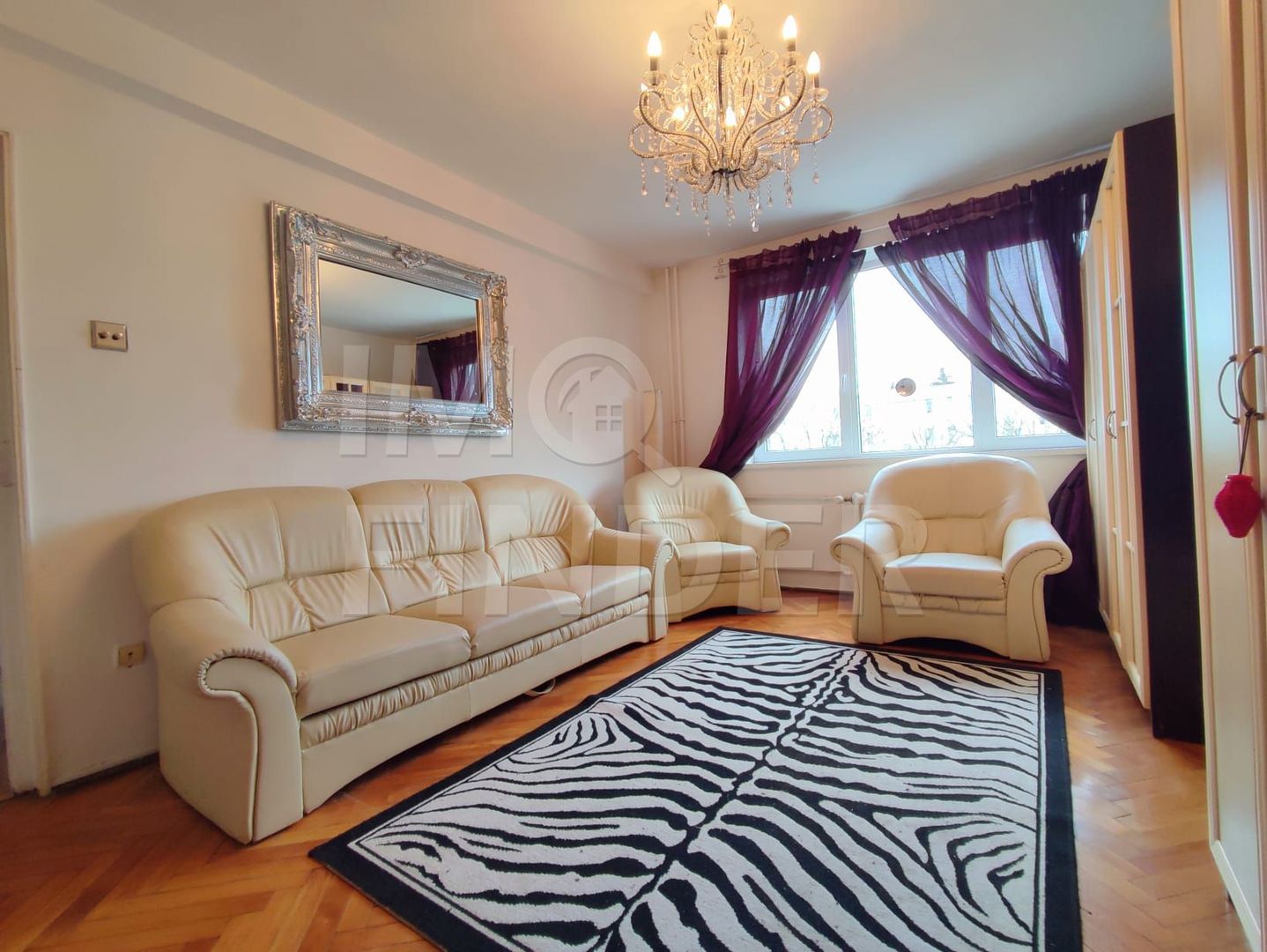 2 camere etaj 3, Zona Transylvania College, Gheorgheni - Poză 1