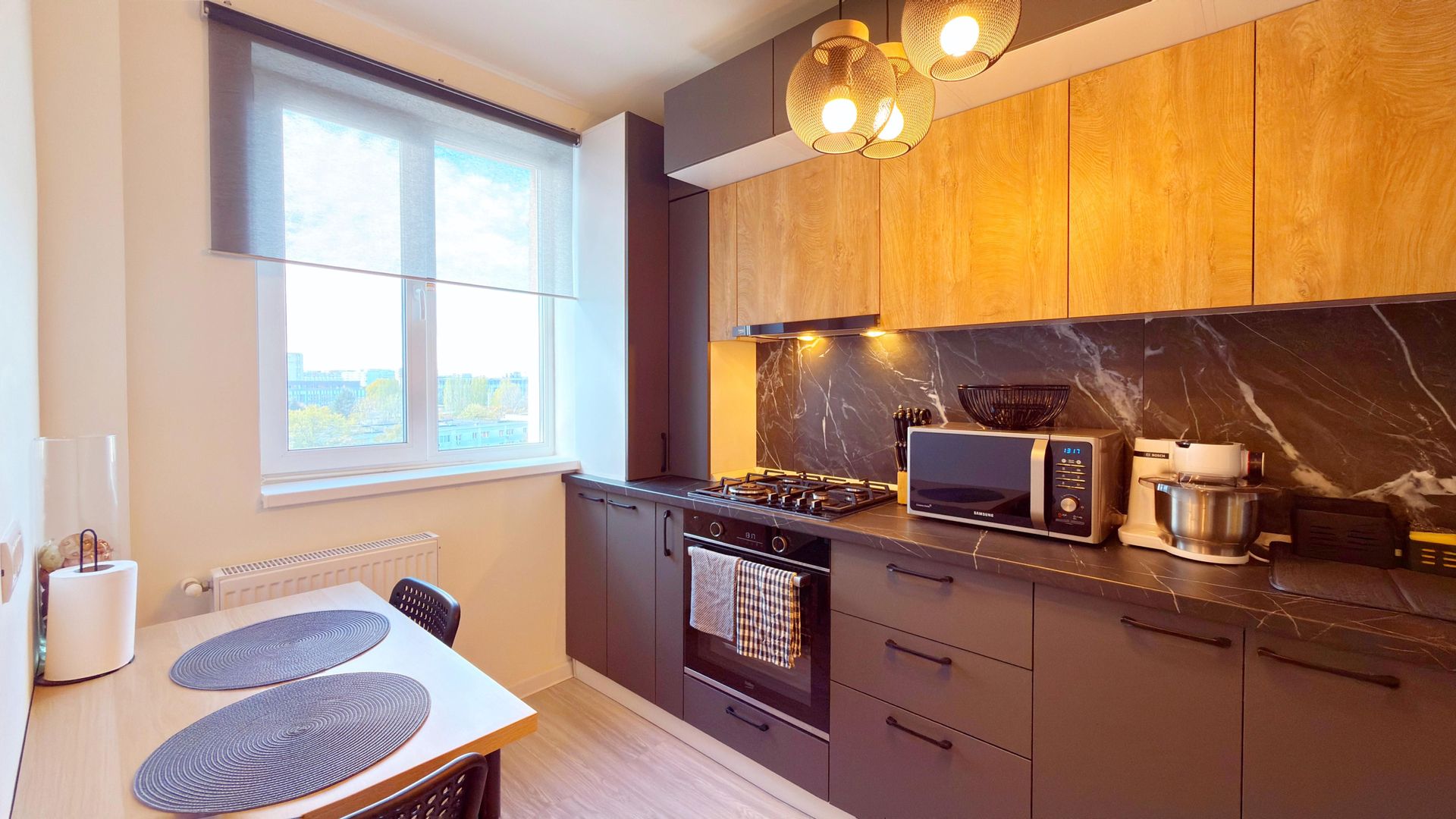 Centrala Proprie Renovat complet 2025 mobilat vedere parc Metrou Titan - Poză 6