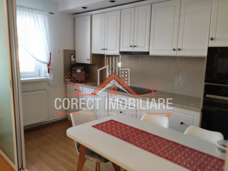 Apartament spațios, modern, cu pod propriu și 2 locuri de parcare - Poză 2