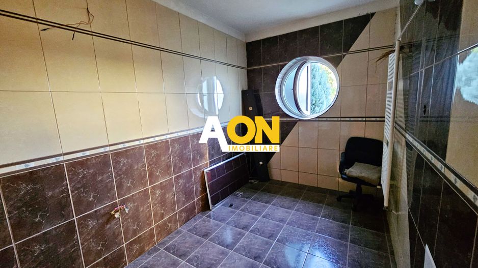 Casa 8 camere, S+P+1, teren 1377 mp, zona Schit - Poză 10