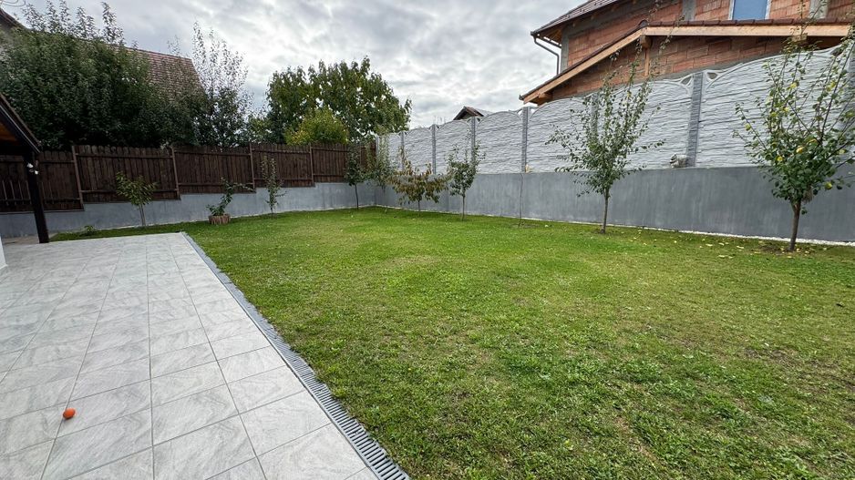 Casa superba , 5 camere si garaj ,Sura Mica, Sibiu - Poză 9