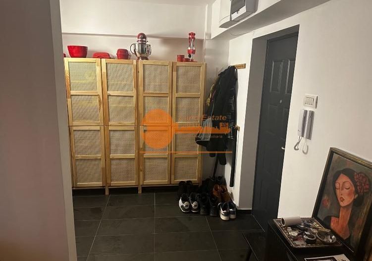 Apartament de 3 camere zona Nicolae Titulescu - Poză 1