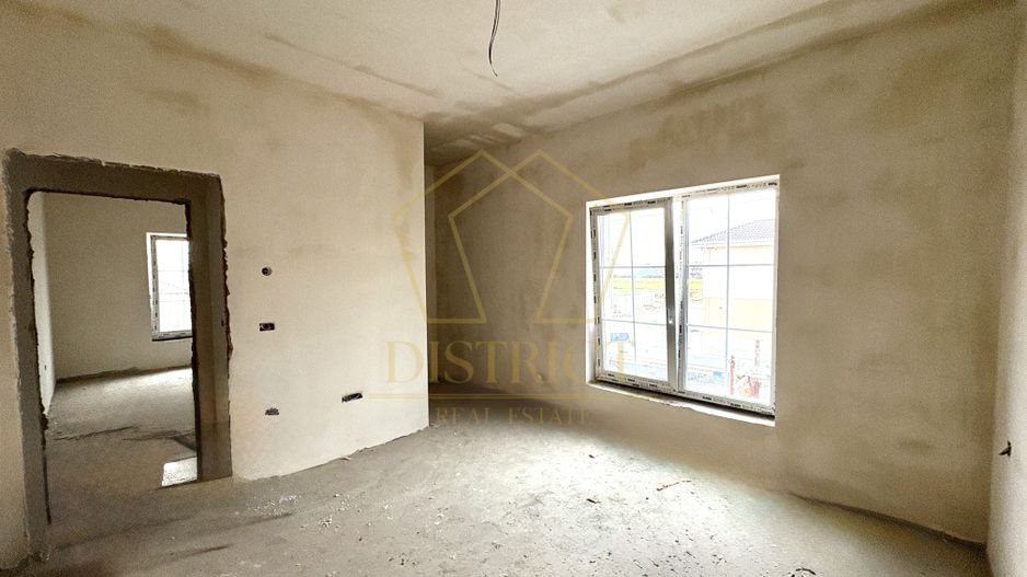 Duplex cu 4 camere, despărțit prin CARPORT | Mosnita Noua | HORNBACH - Poză 5