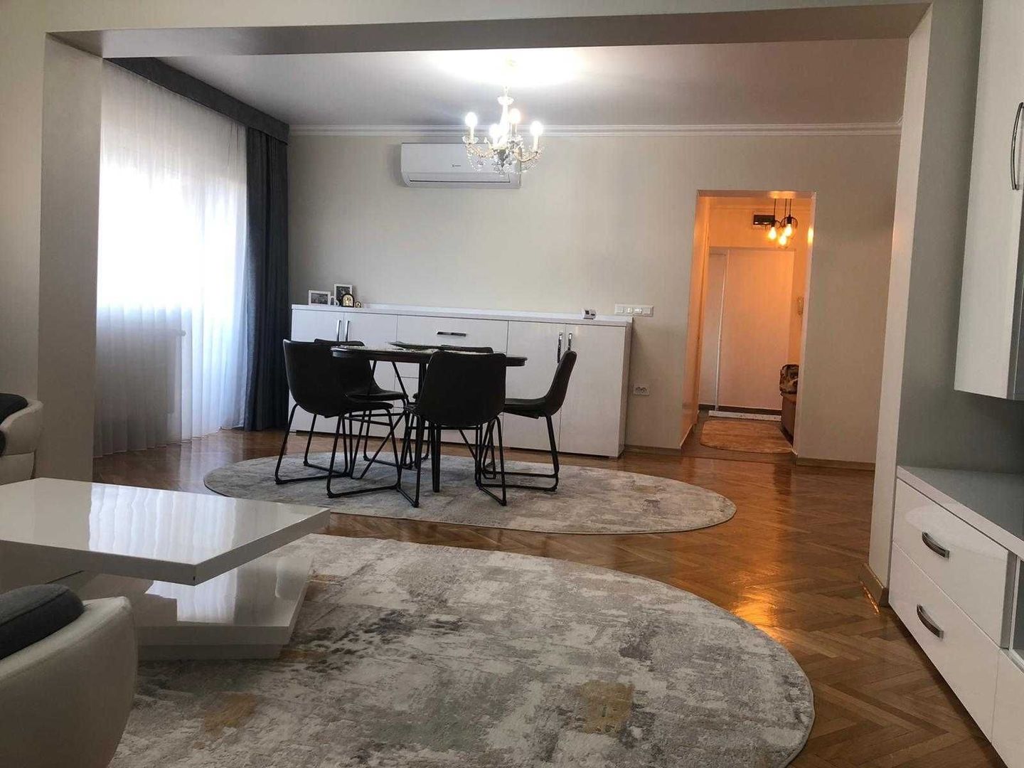 Apartament 5 camere central - Poză 2