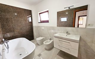 1/2 Duplex, 4 camere, 449 mp teren, asfalt, toate utilitatile, Cetate - Poză 12