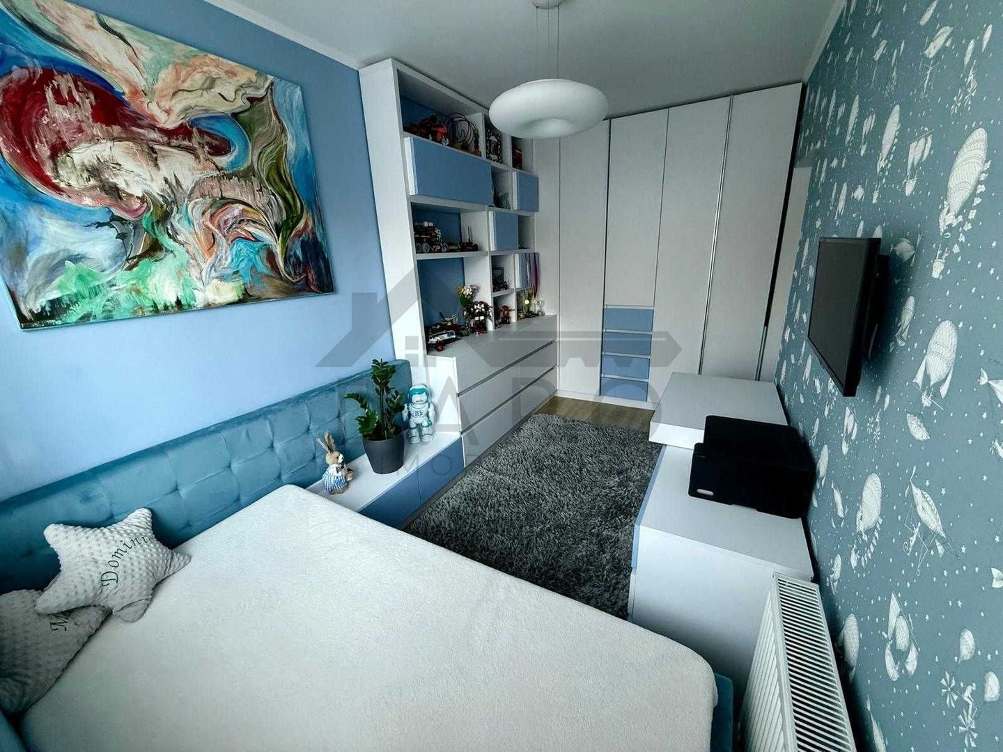 Apartament cu 2 camere, decomandat, etajul 3, complet renovat, ideal pentru locuit sau investiție, situat in cartierul Tudor, str Moldovei. - Poză 4