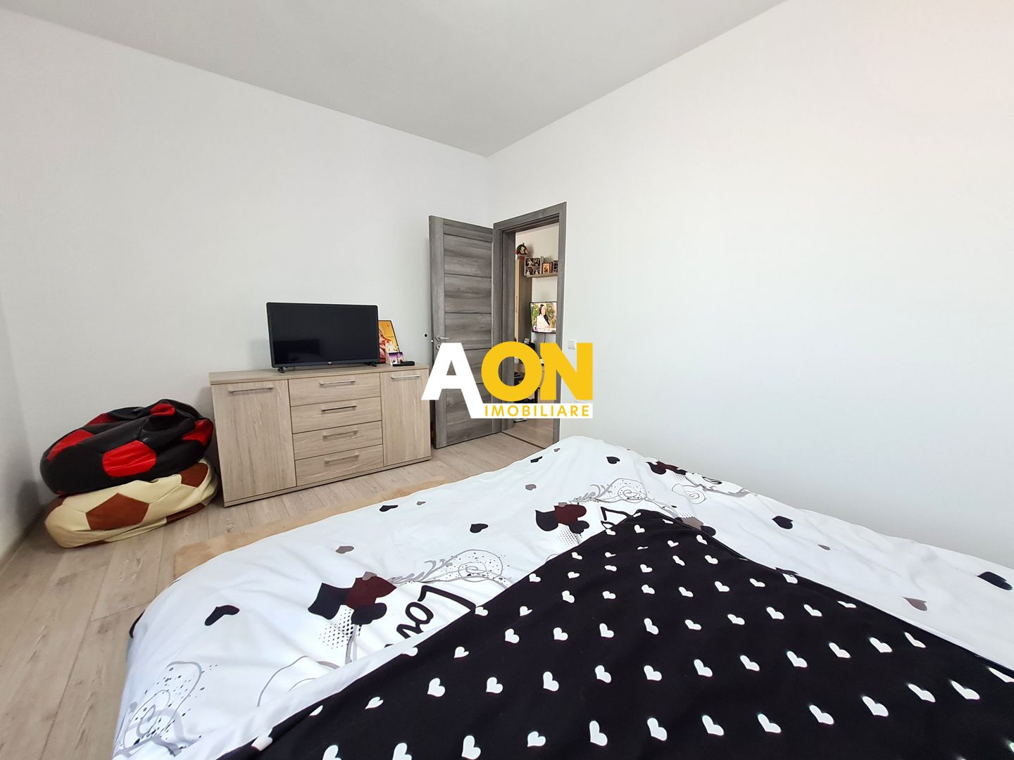 Apartament 3 Camere, Decomandat, Etaj 3, Zona Ampoi 3 - Poză 16
