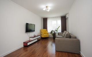 Vânzare, apartament 3 camere 61.5 mp, str. Independenței, Botanic - Poză 2