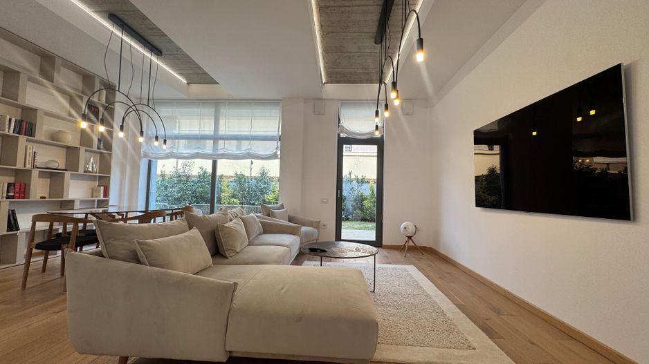 VILA SUPERBA 4 CAMERE + PARCARE ACOPERITA || PIPERA|| EPIQUE HOME - Poză 1