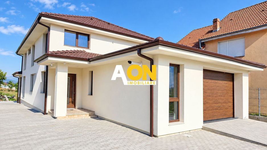 Casa premium la cheie, 4 camere, 1477 mp teren, Ciugud - Poză 1