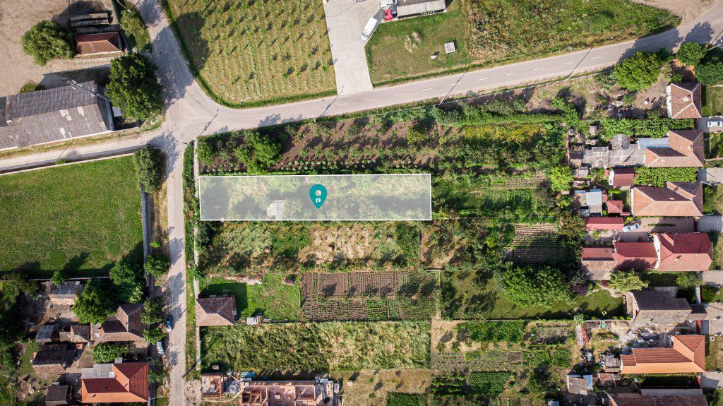 Loc de casă în Zimandul Nou - Poză 12