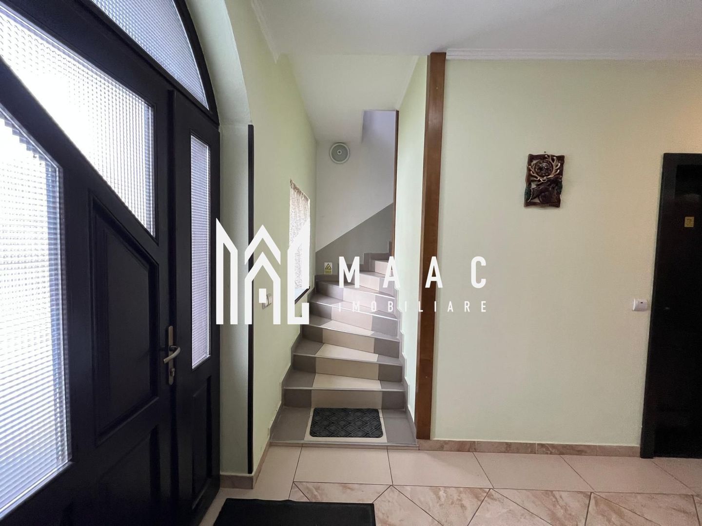 Pensiune + Casa | 626 MPU | Selimbar - Poză 14