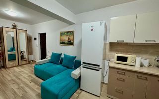 Garsonieră lux 39 mp, mobilată, balcon, etaj 4/4, bloc 2017 - Valea Doftanei - Poză 3