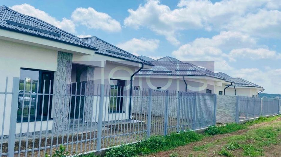 Casa de vanzare | Buftea | 4 camere - Poză 1