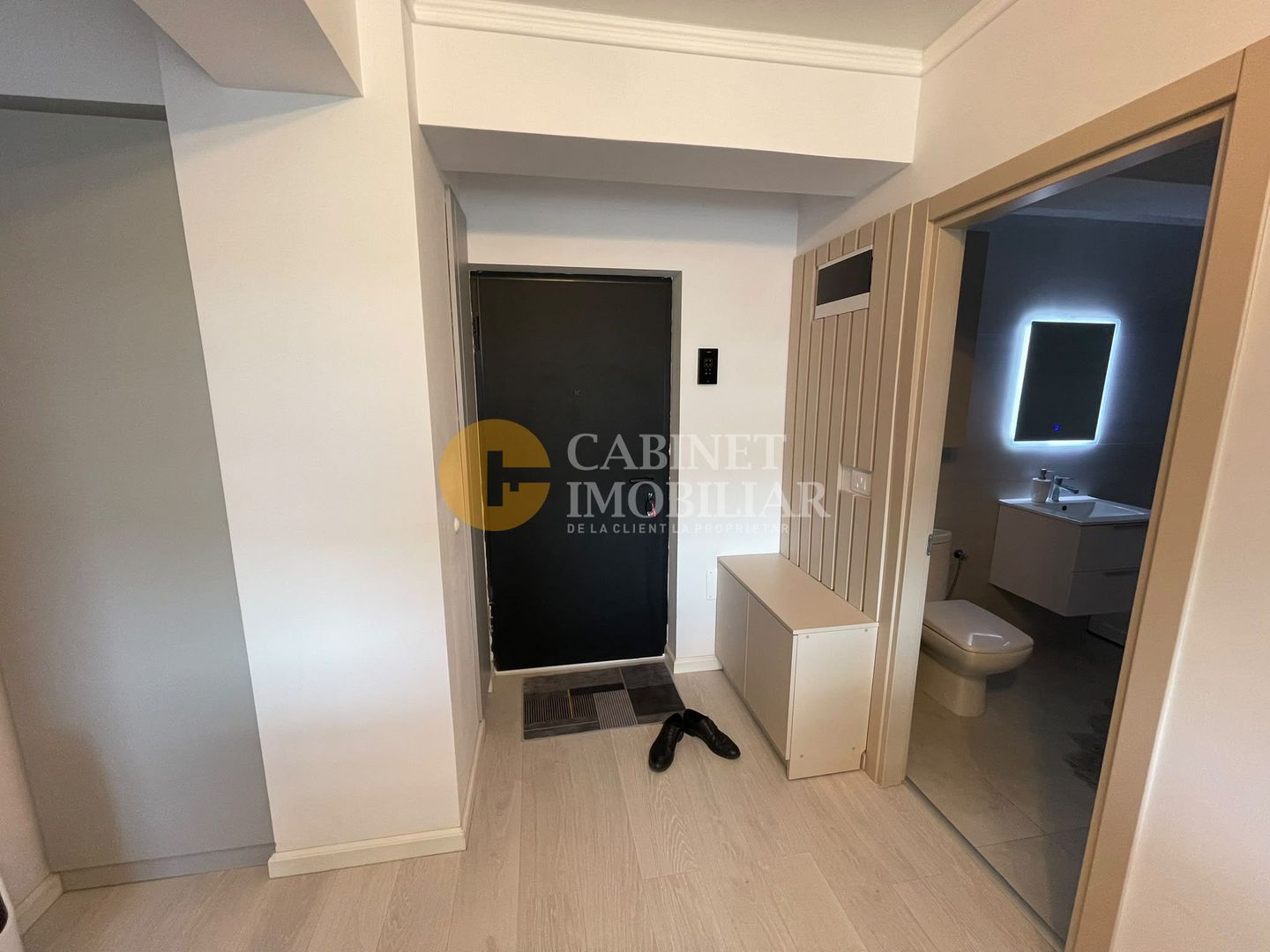 INTABULAT - MOBILAT - PARCARE - etaj 2 - 2 camere Visan Bucium - Poză 2